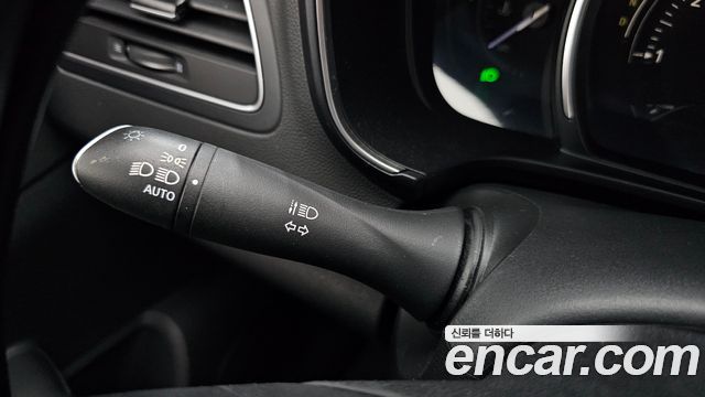 Renault Korea QM6 2.0 LPe LE 2WD 2021 — фото 20