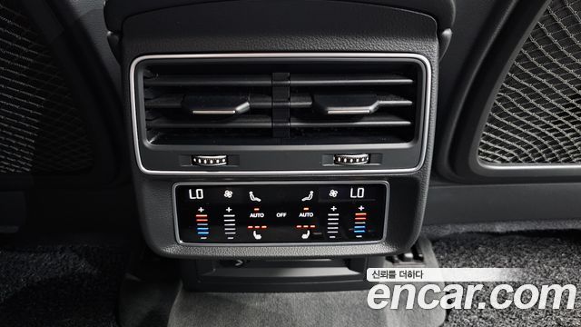 Audi Q8 (4M) 55 TFSI Quattro Premium 2021 — фото 22