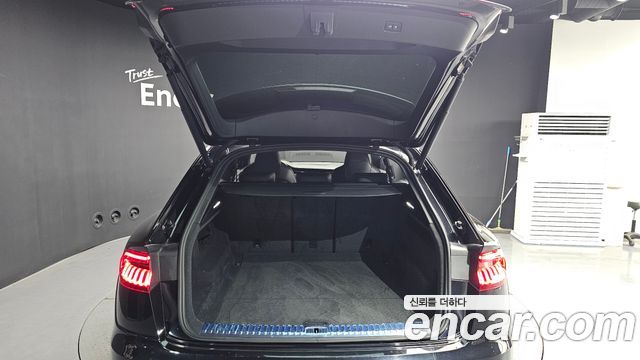 Audi Q8 (4M) 55 TFSI Quattro Premium 2021 — фото 24