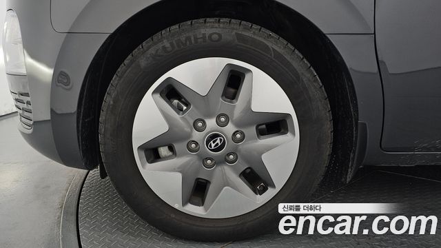 Hyundai Staria 4WD Tourer 9-Seater Modern 2025 — фото 5