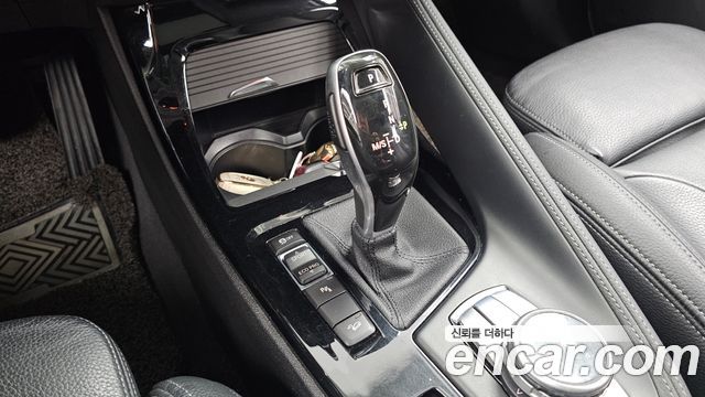 BMW X1 (F48) xDrive 20d xLine 2019 — фото 9