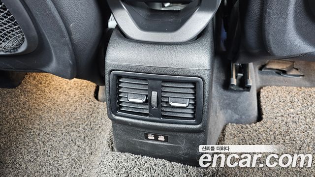 BMW X1 (F48) xDrive 20d xLine 2019 — фото 19