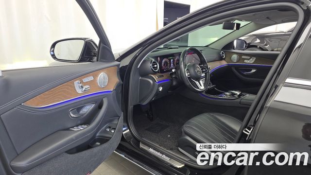 Mercedes-Benz E-Class (W213) E300e Exclusive 2019 — фото 10