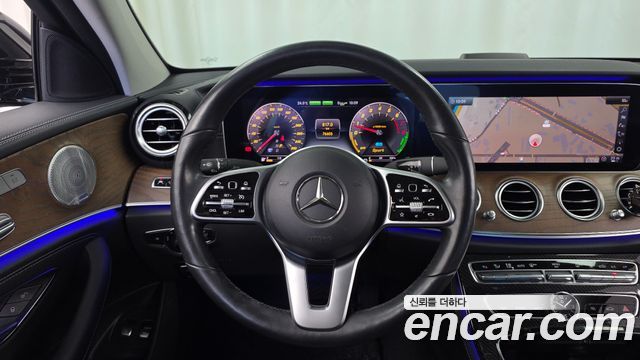 Mercedes-Benz E-Class (W213) E300e Exclusive 2019 — фото 13