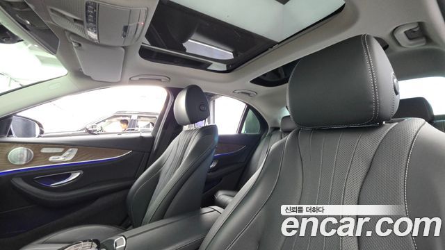 Mercedes-Benz E-Class (W213) E300e Exclusive 2019 — фото 18