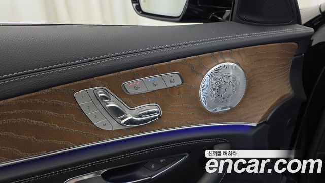 Mercedes-Benz E-Class (W213) E300e Exclusive 2019 — фото 28