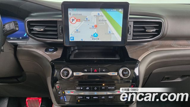 Ford Explorer (VI) 3.0 Platinum 4WD 2022 — фото 27