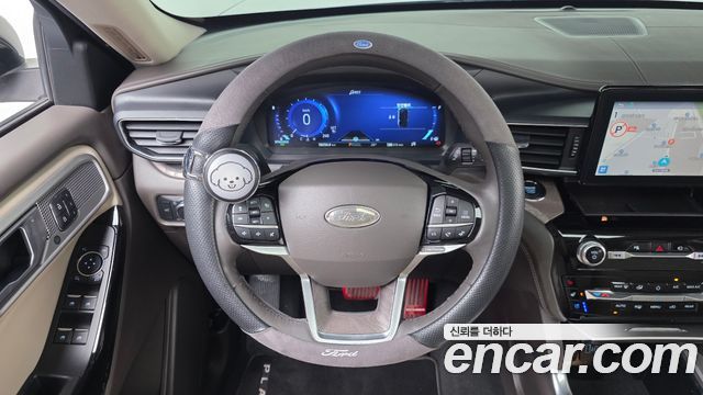 Ford Explorer (VI) 3.0 Platinum 4WD 2022 — фото 30