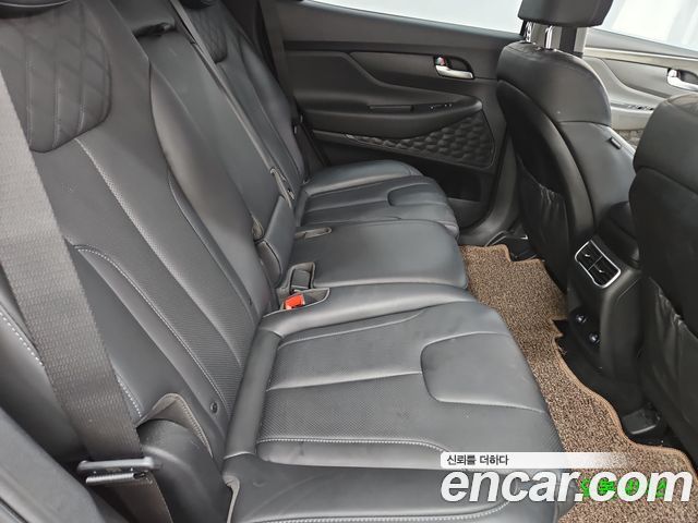 Hyundai Santa Fe HEV 1.6 2WD Exclusive 2023 — фото 19