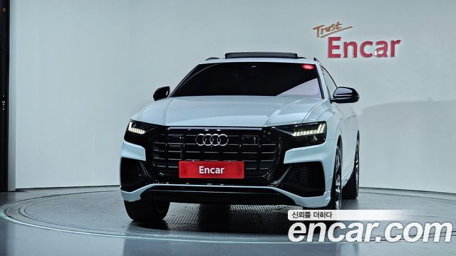 Audi Q8 (4M) 55 TFSI Quattro Premium 2023 — фото 3