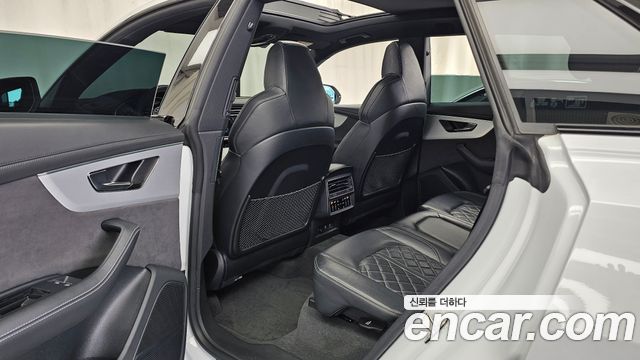 Audi Q8 (4M) 55 TFSI Quattro Premium 2023 — фото 26