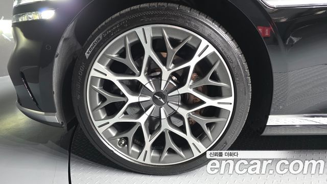 Genesis G90 (RS4) Gasoline 3.5 Turbo e-S/C AWD 2023 — фото 5