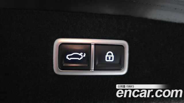 Genesis G90 (RS4) Gasoline 3.5 Turbo e-S/C AWD 2023 — фото 20