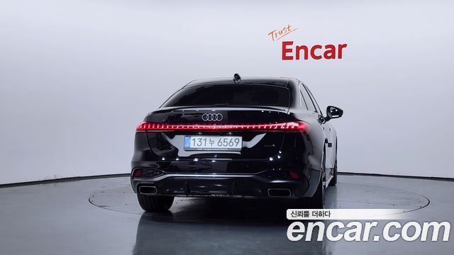 Audi A5 (B10) 40 TFSI Quattro S Line 2025 — фото 4