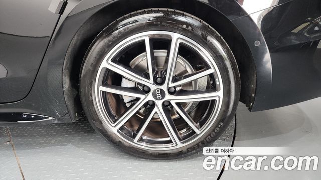 Audi A5 (B10) 40 TFSI Quattro S Line 2025 — фото 21