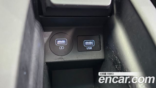 Hyundai Grandeur (IG) 3.0 LPi Rent Car Modern 2022 — фото 14