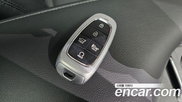 Hyundai Grandeur (IG) 3.0 LPi Rent Car Modern 2022 — фото 18