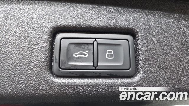 Audi Q5 (80A) 45 TFSI Quattro S Line Black Ediiton 2025 — фото 18