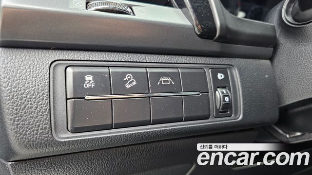 KG Mobility (SsangYong) Rexton Sports Diesel 2.2 2WD Prestige 2022 — фото 19