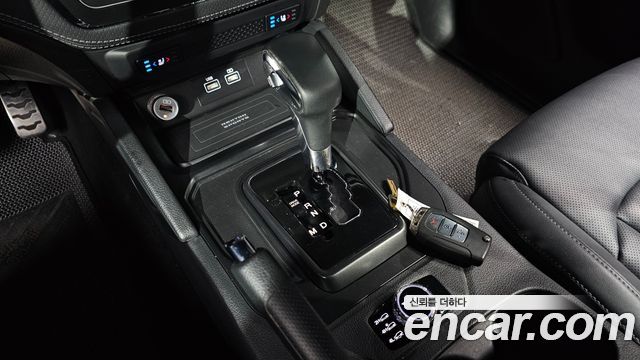 KG Mobility (SsangYong) Rexton Sports Khan Diesel 2.2 4WD Prestige 2022 — фото 9