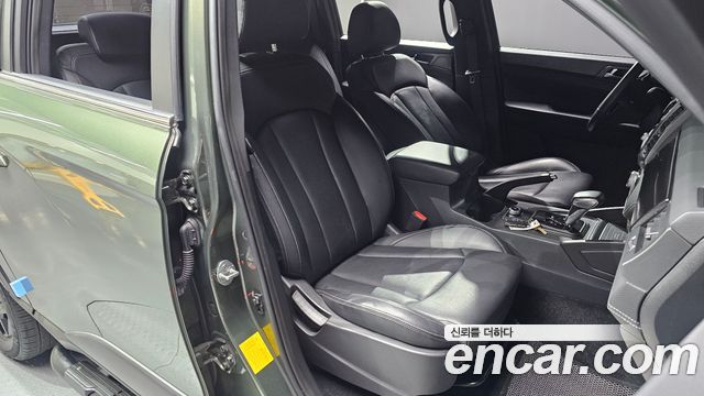 KG Mobility (SsangYong) Rexton Sports Khan Diesel 2.2 4WD Prestige 2022 — фото 26