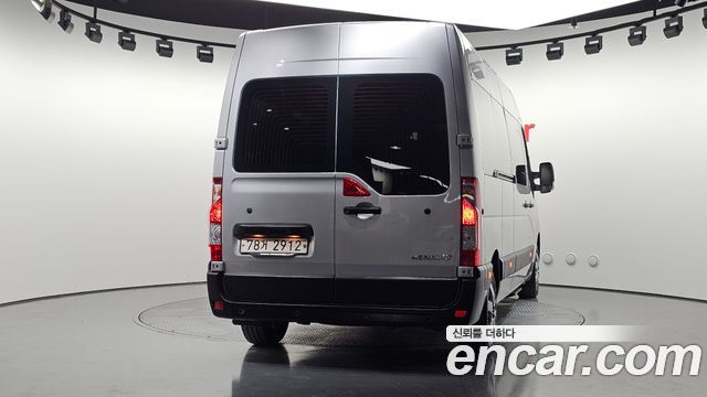 Renault Korea Master 2.3 15-Seater 2020 — фото 4