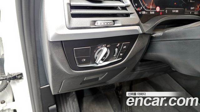 BMW X3 (G01) xDrive 20i 2022 — фото 29
