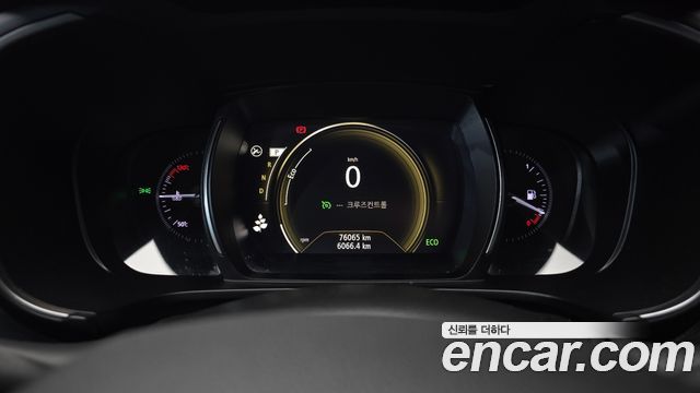 Renault Korea QM6 2.0 LPe LE Signature 2WD 2022 — фото 8