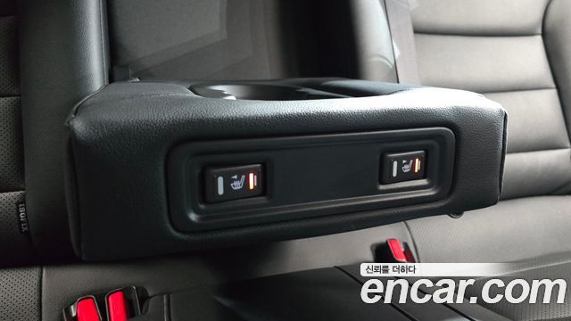 Renault Korea QM6 2.0 LPe LE Signature 2WD 2022 — фото 19