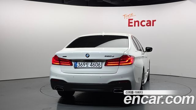 BMW 5 Series (G30) 520d xDrive M Sport Package Plus 2020 — фото 4