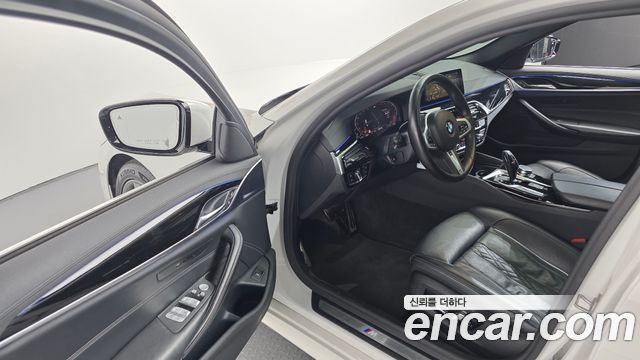 BMW 5 Series (G30) 520d xDrive M Sport Package Plus 2020 — фото 13