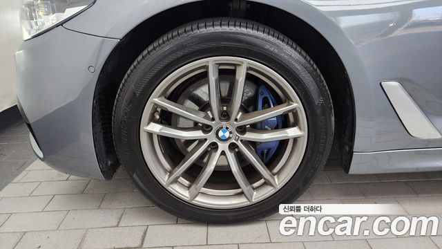 BMW 5 Series (G30) 530i xDrive M Sport Package 2018 — фото 5