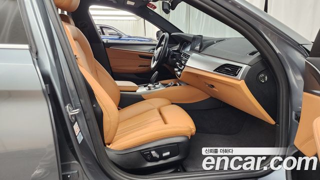 BMW 5 Series (G30) 530i xDrive M Sport Package 2018 — фото 11