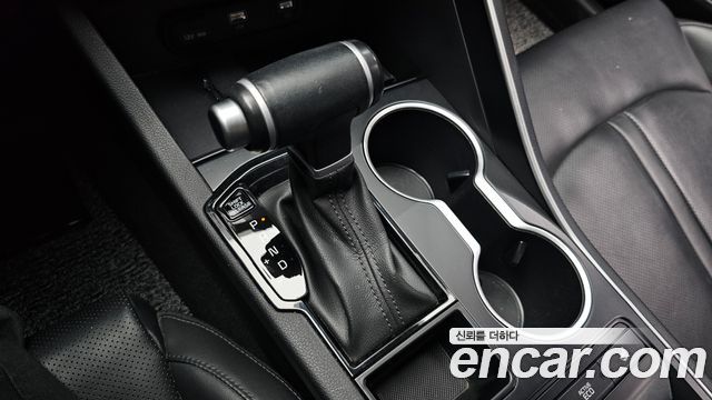 Kia K5 (III) 2.0 LPI(Renter car) Strandard 2023 — фото 9
