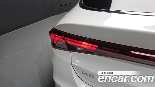 Kia K5 (III) 2.0 LPI(Renter car) Strandard 2023 — фото 23