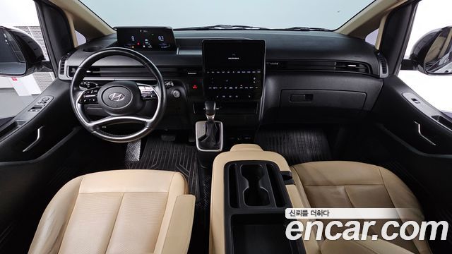 Hyundai Staria Tourer 11-Seater Modern 2022 — фото 7