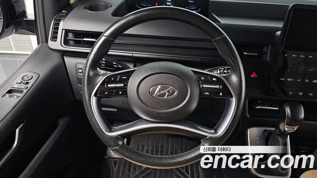 Hyundai Staria Tourer 11-Seater Modern 2022 — фото 13