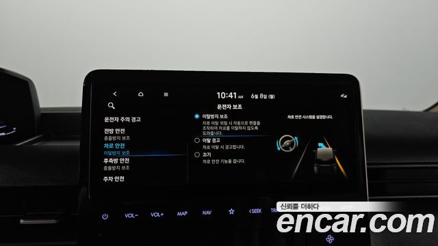 Hyundai Staria Tourer 11-Seater Modern 2022 — фото 18