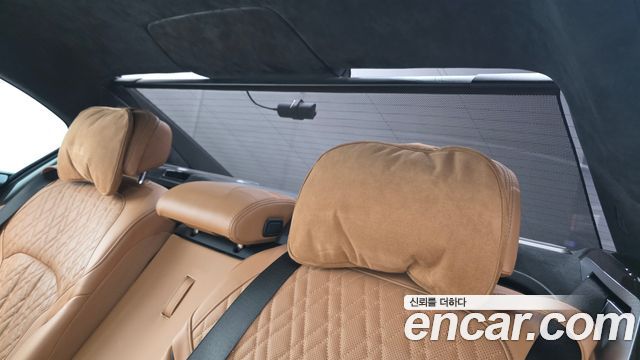 BMW 7 Series (G11) 740Li xDrive Design Pure Excellence 2020 — фото 36