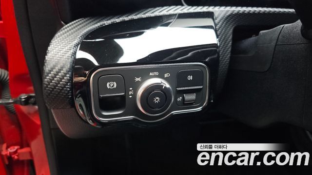Mercedes-Benz A-Class (W177) A220 Hatchback 2019 — фото 28