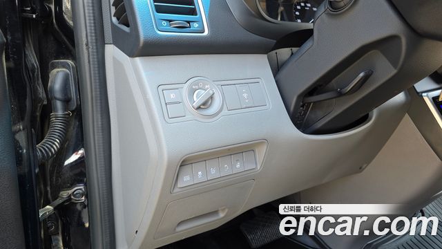 Hyundai Solati 11-Seater Luxury 2021 — фото 28