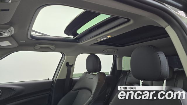 MINI Cooper Clubman Standard 2nd 2021 — фото 16
