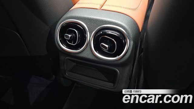 Mercedes-Benz GLC-Class (X254) GLC300 4MATIC AMG Line 2026 — фото 31