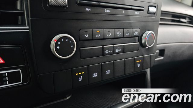 Hyundai Staria Cargo 5-Seater Modern 2023 — фото 18
