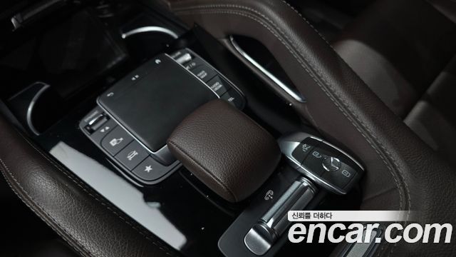Mercedes-Benz GLE-Class (W167) GLE300d 4MATIC 2019 — фото 18