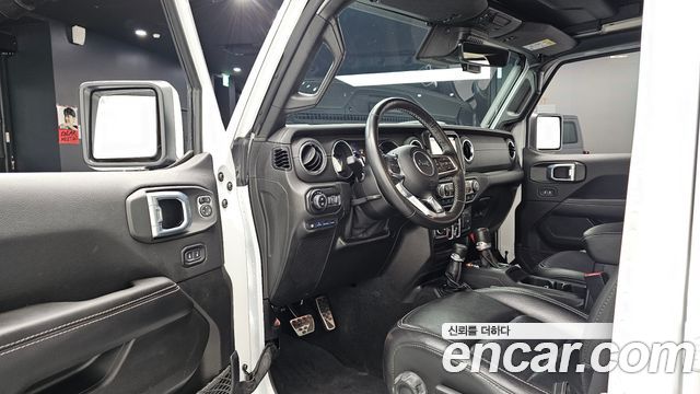 Jeep Wrangler (JL) 2.0 Overland Power Top 4Door 4xe 2021 — фото 10