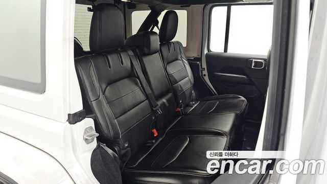 Jeep Wrangler (JL) 2.0 Overland Power Top 4Door 4xe 2021 — фото 11