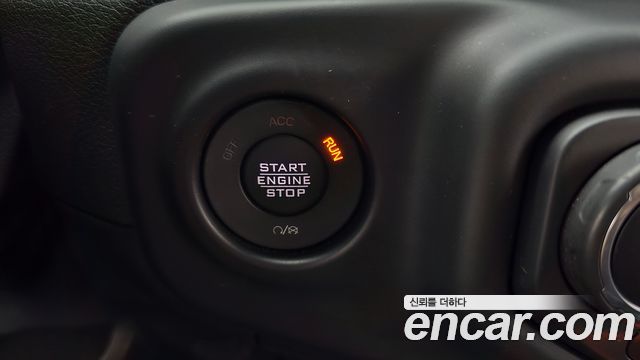 Jeep Wrangler (JL) 2.0 Overland Power Top 4Door 4xe 2021 — фото 27