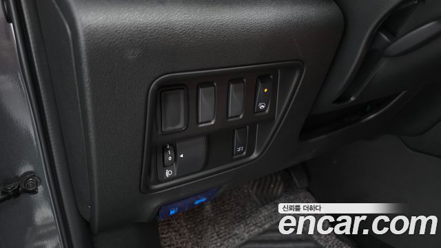 Renault Korea QM6 2.0 GDe RE Signature 2WD 2021 — фото 35