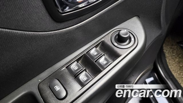 Renault Korea QM3 LE 2015 — фото 34